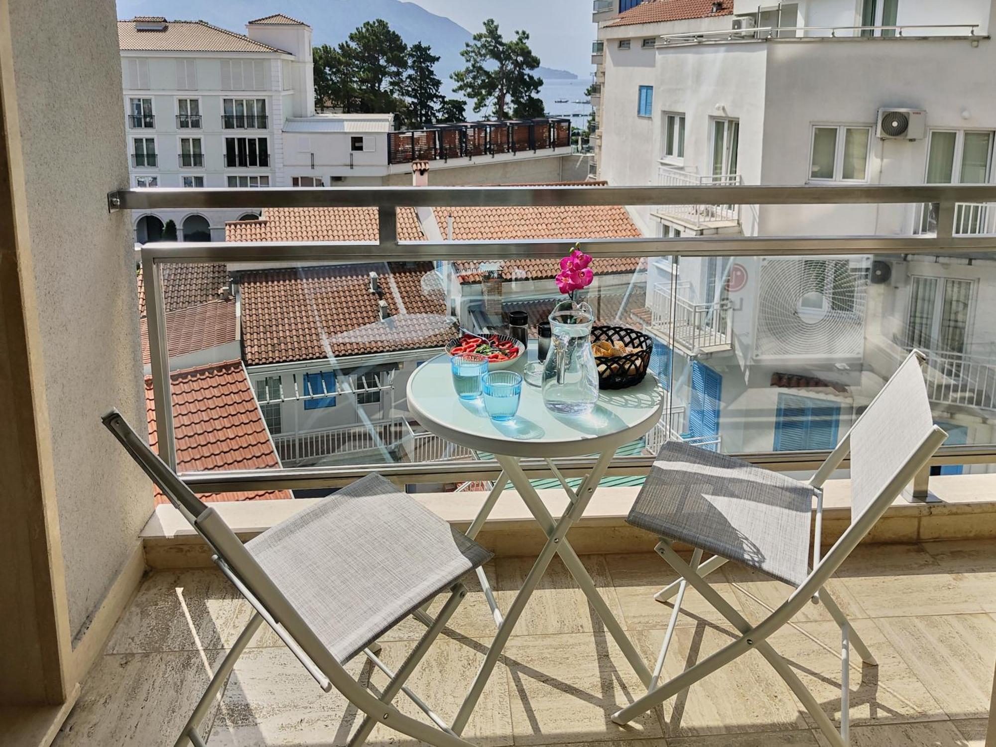 Montesun Fontana Apartments Μπούντβα Εξωτερικό φωτογραφία