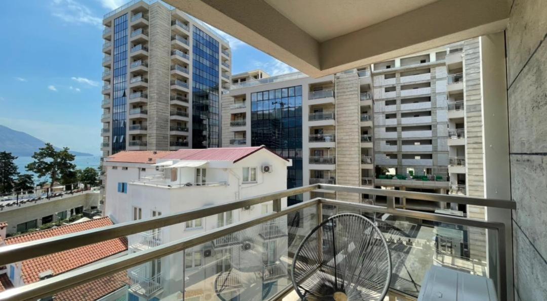 Montesun Fontana Apartments Μπούντβα Εξωτερικό φωτογραφία
