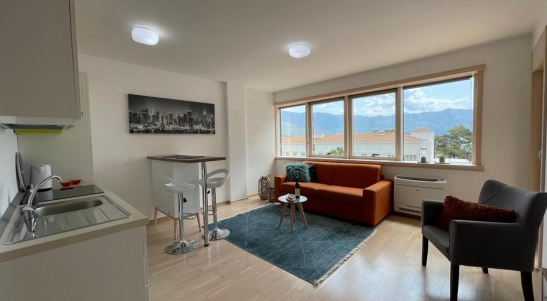 Montesun Fontana Apartments Μπούντβα Εξωτερικό φωτογραφία